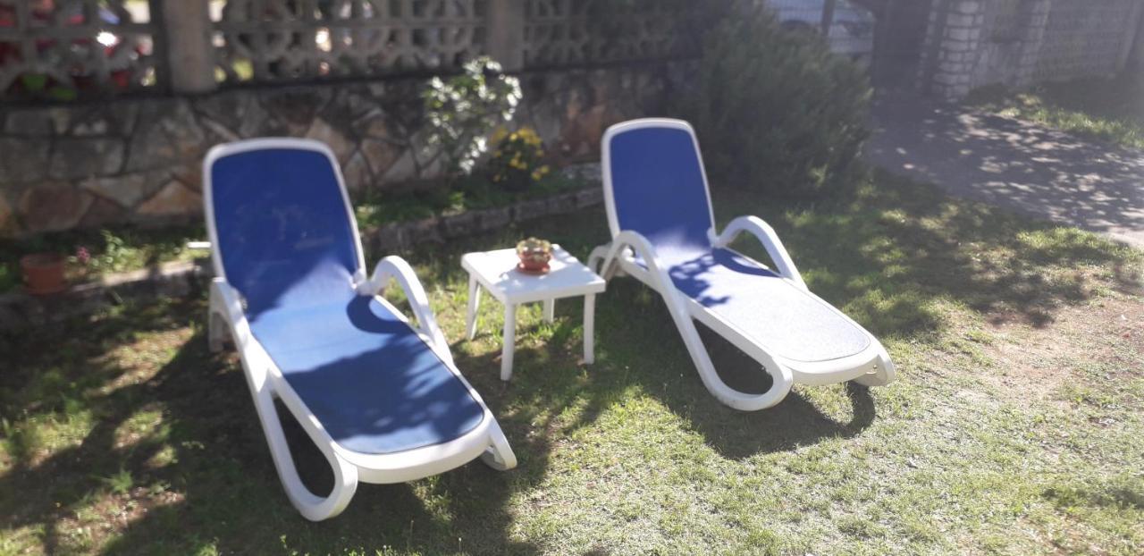 Apartments Villa Anton Пореч Екстериор снимка