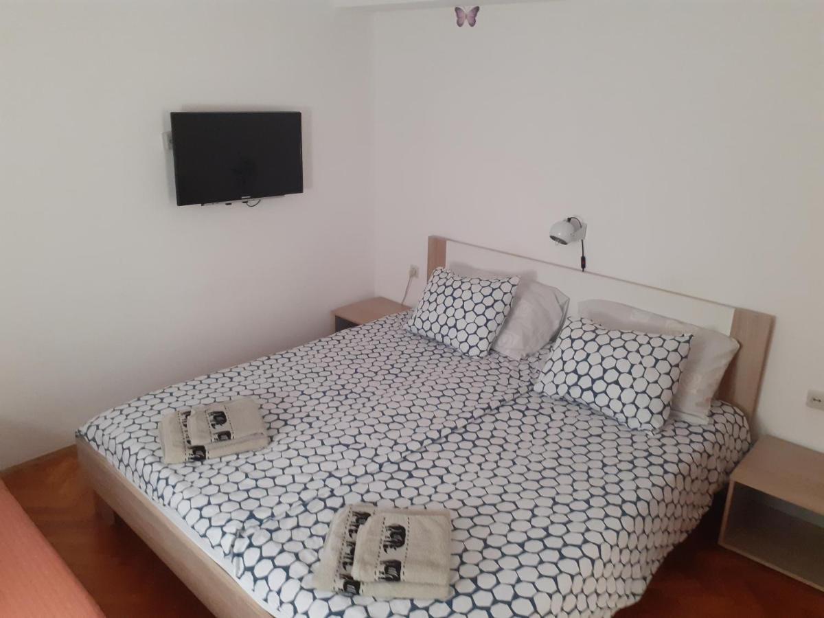 Apartments Villa Anton Пореч Екстериор снимка